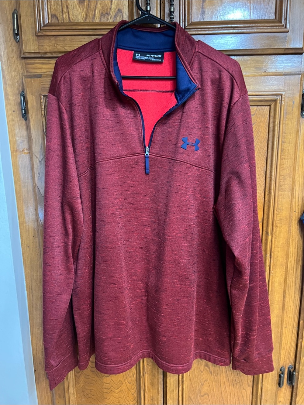 Under Armour Burgundy Quarter-Zip Pullover with Navy Logo. 3xl